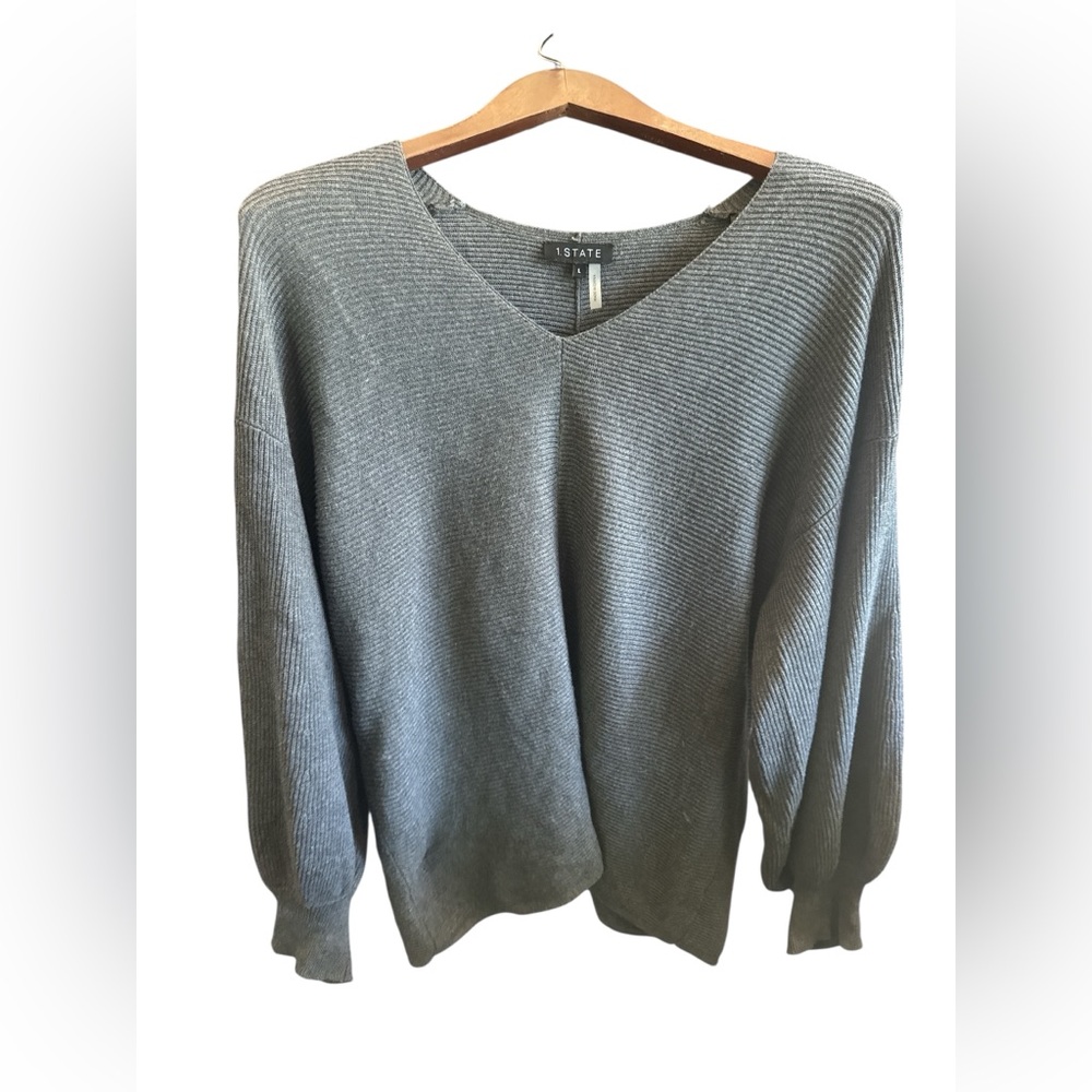 1.STATE Women's Large Charcoal V-Neck Puff Sleeve Casual Sweater Cozy Pre-Owned